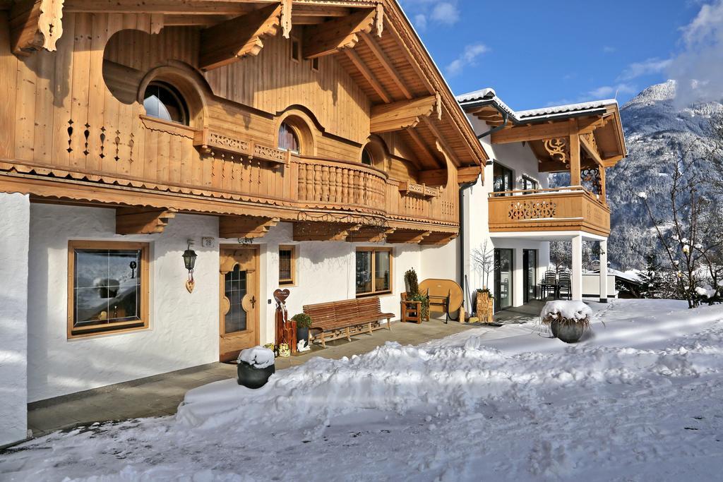 Landhaus & Apartment Taxach リート・イム・ツィラータール エクステリア 写真